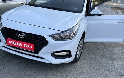 Hyundai Solaris II рестайлинг, 2018 год, 1 410 000 рублей, 1 фотография