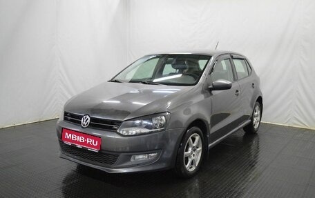 Volkswagen Polo VI (EU Market), 2011 год, 650 000 рублей, 1 фотография