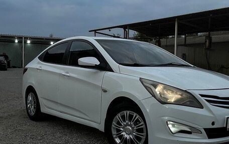 Hyundai Solaris II рестайлинг, 2016 год, 780 000 рублей, 5 фотография