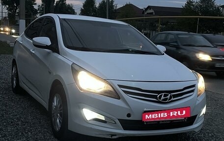 Hyundai Solaris II рестайлинг, 2016 год, 780 000 рублей, 4 фотография