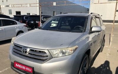 Toyota Highlander III, 2013 год, 2 016 000 рублей, 1 фотография