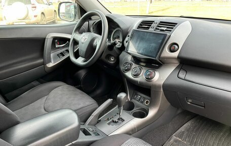 Toyota RAV4, 2011 год, 1 540 000 рублей, 14 фотография