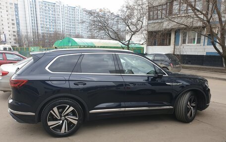 Volkswagen Touareg III, 2020 год, 6 350 000 рублей, 3 фотография