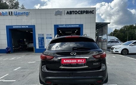 Infiniti FX II, 2012 год, 2 590 000 рублей, 5 фотография