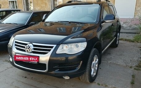 Volkswagen Touareg III, 2008 год, 1 340 000 рублей, 2 фотография