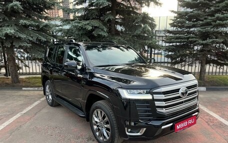 Toyota Land Cruiser, 2024 год, 14 400 000 рублей, 1 фотография