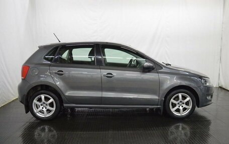 Volkswagen Polo VI (EU Market), 2011 год, 650 000 рублей, 4 фотография