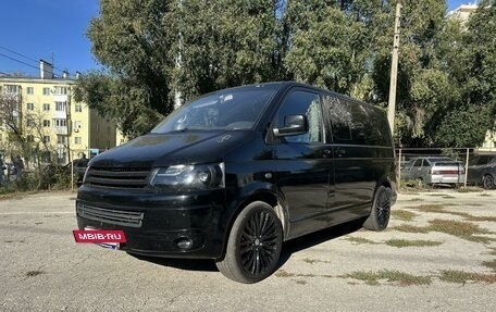 Volkswagen Multivan T5, 2007 год, 1 570 000 рублей, 2 фотография