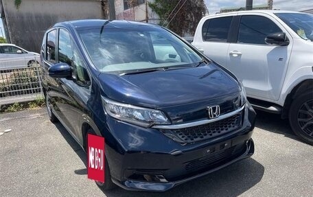 Honda Freed II, 2021 год, 1 250 000 рублей, 3 фотография