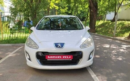 Peugeot 308 II, 2011 год, 520 000 рублей, 2 фотография