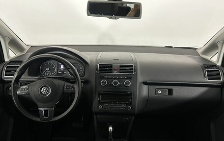 Volkswagen Touran III, 2014 год, 990 000 рублей, 7 фотография