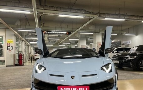 Lamborghini Aventador I рестайлинг, 2021 год, 65 000 000 рублей, 2 фотография