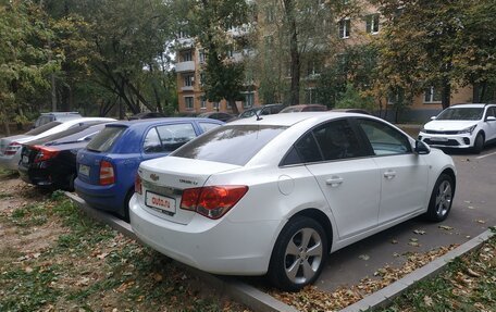 Chevrolet Cruze II, 2011 год, 640 000 рублей, 6 фотография