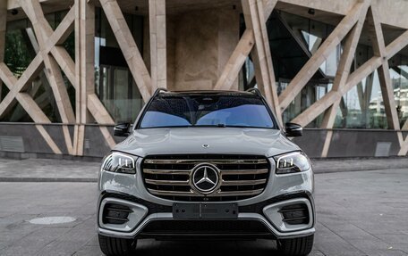 Mercedes-Benz GLS, 2024 год, 21 000 000 рублей, 2 фотография