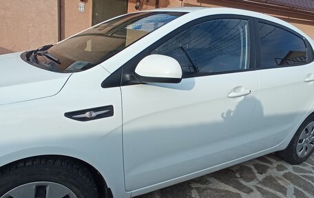 KIA Rio III рестайлинг, 2012 год, 990 000 рублей, 2 фотография