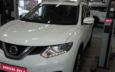 Nissan X-Trail, 2015 год, 1 995 000 рублей, 1 фотография