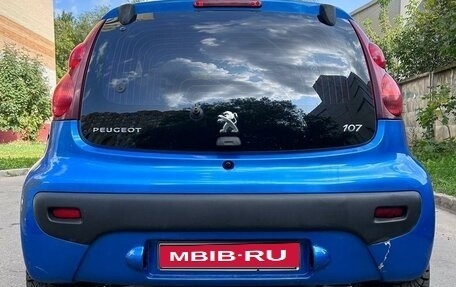 Peugeot 107 I рестайлинг, 2013 год, 330 000 рублей, 7 фотография