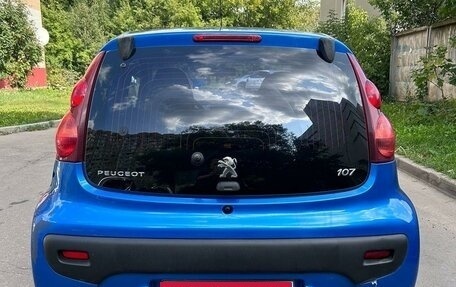 Peugeot 107 I рестайлинг, 2013 год, 330 000 рублей, 6 фотография