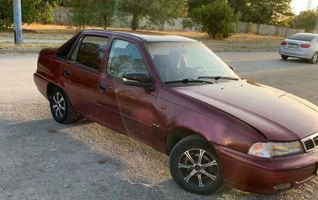 Daewoo Nexia I рестайлинг, 2000 год, 70 000 рублей, 2 фотография