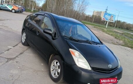 Toyota Prius, 2004 год, 600 000 рублей, 7 фотография