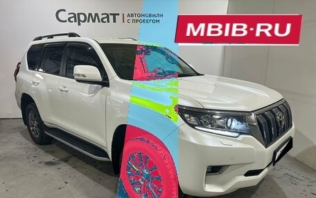 Toyota Land Cruiser Prado 150 рестайлинг 2, 2018 год, 5 000 000 рублей, 1 фотография