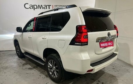 Toyota Land Cruiser Prado 150 рестайлинг 2, 2018 год, 5 000 000 рублей, 6 фотография