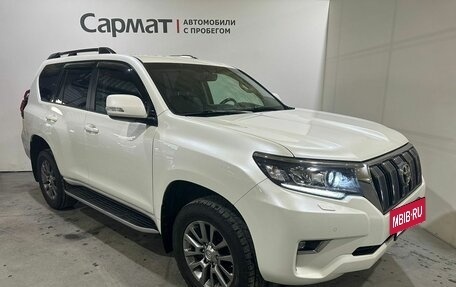 Toyota Land Cruiser Prado 150 рестайлинг 2, 2018 год, 5 000 000 рублей, 2 фотография