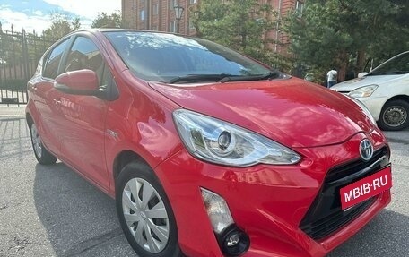 Toyota Aqua I, 2015 год, 1 150 000 рублей, 1 фотография