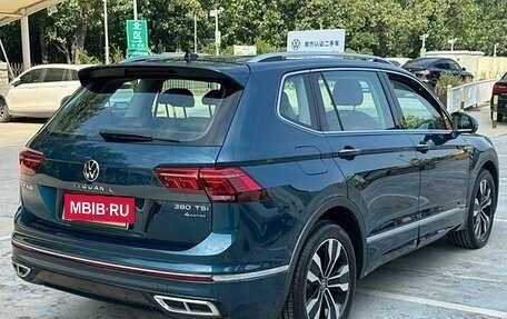 Volkswagen Tiguan II, 2021 год, 3 440 000 рублей, 9 фотография