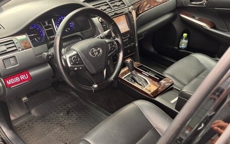 Toyota Camry, 2017 год, 2 400 000 рублей, 12 фотография