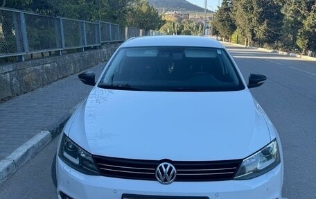 Volkswagen Jetta VI, 2014 год, 1 370 000 рублей, 15 фотография