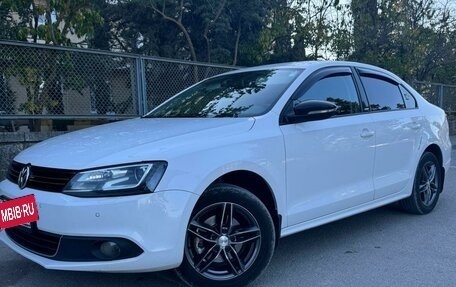 Volkswagen Jetta VI, 2014 год, 1 370 000 рублей, 12 фотография