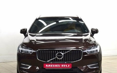 Volvo XC60 II, 2019 год, 3 890 000 рублей, 2 фотография