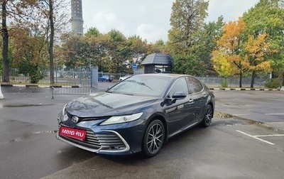 Toyota Camry, 2019 год, 3 190 000 рублей, 1 фотография