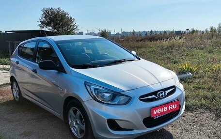 Hyundai Solaris II рестайлинг, 2014 год, 905 000 рублей, 5 фотография