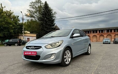 Hyundai Solaris II рестайлинг, 2012 год, 1 130 000 рублей, 3 фотография