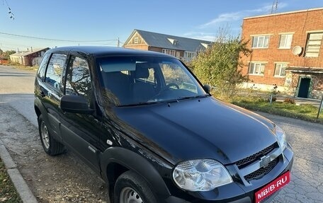 Chevrolet Niva I рестайлинг, 2012 год, 605 000 рублей, 1 фотография