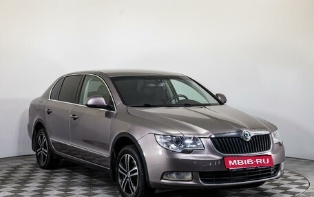 Skoda Superb III рестайлинг, 2012 год, 1 200 000 рублей, 3 фотография