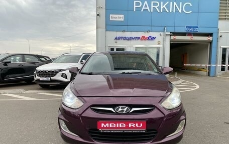 Hyundai Solaris II рестайлинг, 2012 год, 890 000 рублей, 7 фотография