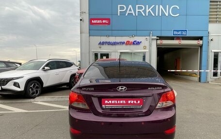 Hyundai Solaris II рестайлинг, 2012 год, 890 000 рублей, 3 фотография