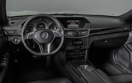 Mercedes-Benz E-Класс, 2013 год, 1 670 000 рублей, 6 фотография