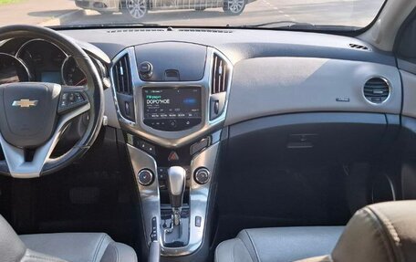 Chevrolet Cruze II, 2013 год, 1 050 000 рублей, 7 фотография