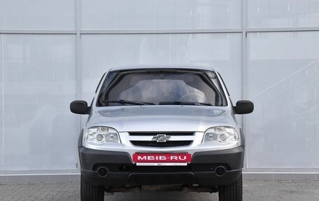 Chevrolet Niva I рестайлинг, 2011 год, 629 000 рублей, 4 фотография