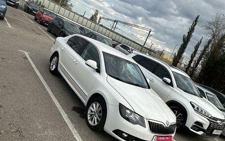 Skoda Superb III рестайлинг, 2013 год, 1 185 000 рублей, 1 фотография