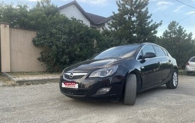 Opel Astra J, 2011 год, 775 000 рублей, 1 фотография