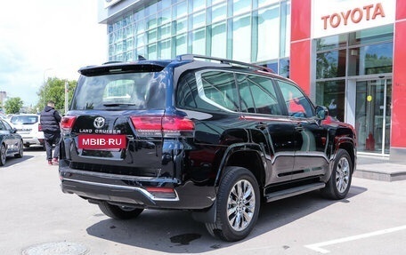 Toyota Land Cruiser, 2024 год, 18 990 000 рублей, 6 фотография