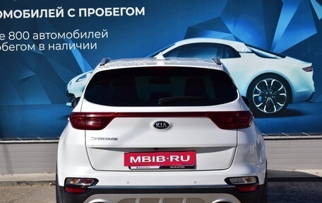 KIA Sportage IV рестайлинг, 2019 год, 2 600 000 рублей, 4 фотография