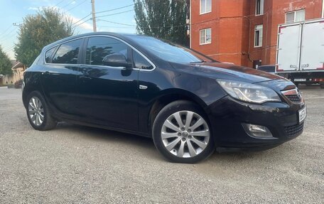 Opel Astra J, 2011 год, 775 000 рублей, 5 фотография