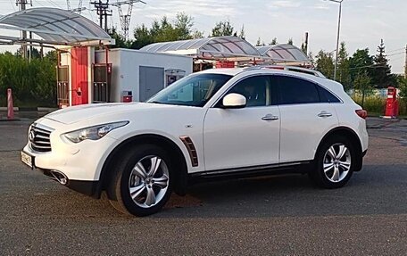 Infiniti FX II, 2010 год, 2 330 000 рублей, 2 фотография