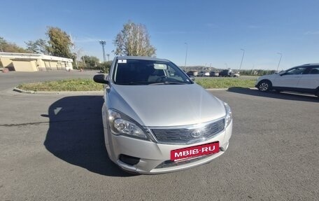 KIA cee'd I рестайлинг, 2010 год, 600 000 рублей, 4 фотография